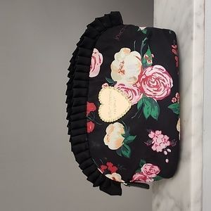 Betsey johnson make up bag